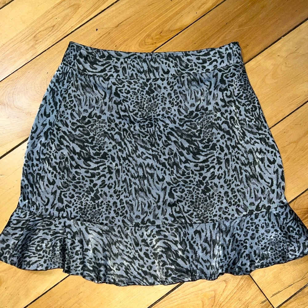Forever 21 cheetah skirt